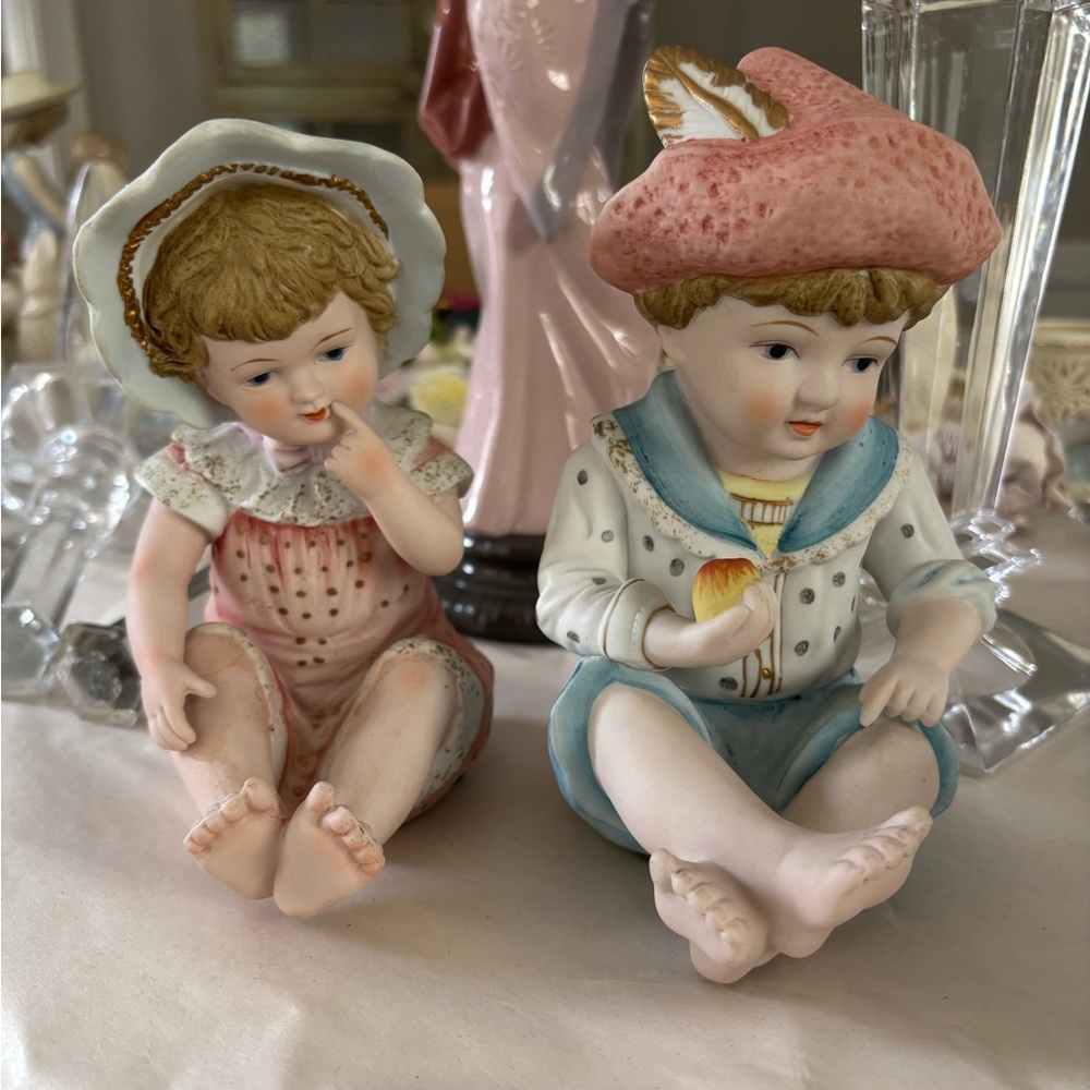 Vintage Andrea by Sedak 6162 Porcelain Piano Boy and Girl Figurines